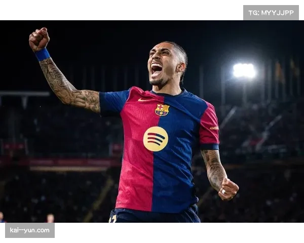 巴萨阵型灵活切换 弗里克战术微调见效